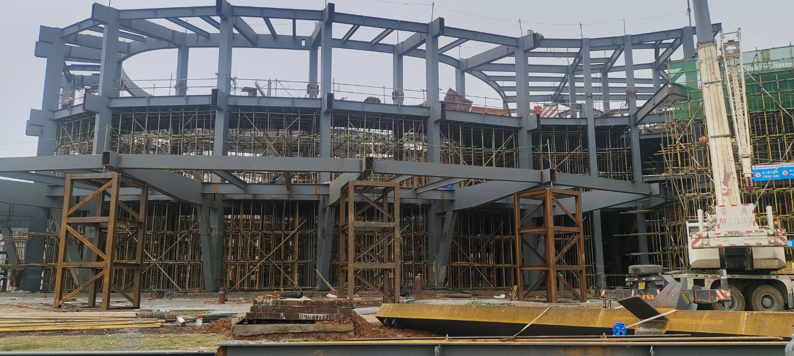 火车站高层建筑钢结构工程